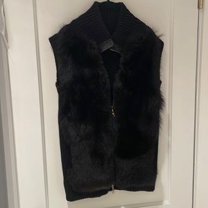Silk cashmere vest with lamb skin fur by Louis Vuitton lv italy small knit back